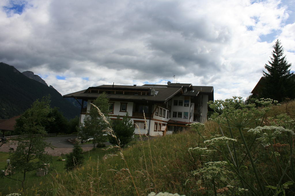 A. Paolo Apartments Vigo di Fassa Exterior foto